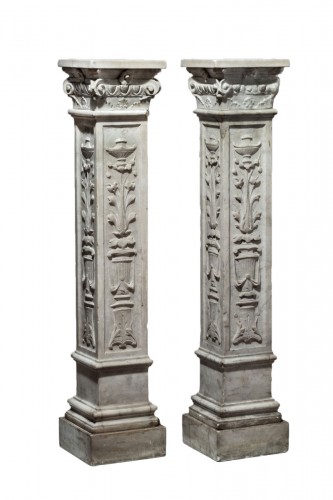 Italian antique pair of columns/plinths with floral motifs, 19th Century