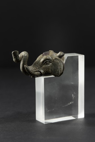 Tête Romain d'éléphant en bronze, IIe siècle après J.-C. - Archéologie Style 