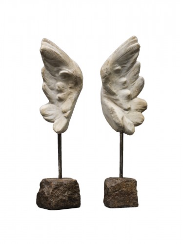 Pair of marble wings, Italy, 16th Century