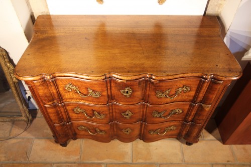 Furniture  - Commode in double “arbalète” (crossbow) in Walnut wood, Provence-Rhône valley