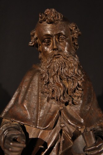 17th century - Saint Paul. 17th C Statuette in finely carved walnut wood.