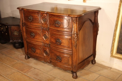 Mobilier Commode - Commode Louis XIV dite Mazarine, travail languedocien du début du XVIIIe siècle