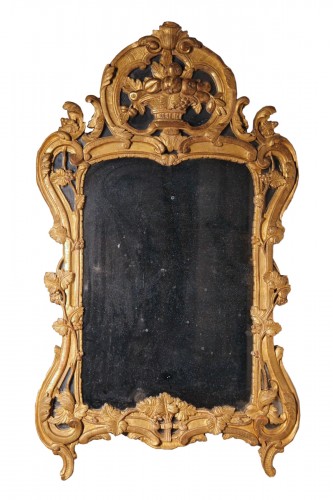 18thC Mirror with glazing bead said “from Beaucaire” in carved gilded wood