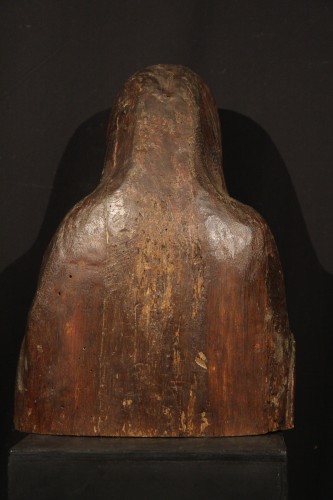 Saint woman in bust.Late 16thC sculpture in polychrome oak. Northern work - 