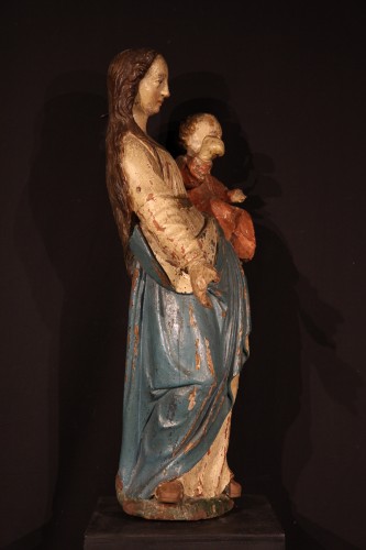 Vierge à l’Enfant en bois sculpté et polychrome, Franche Comté fin XVIe - Chatelan Antiquités