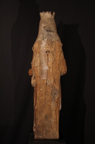 Statue de sainte (probablement Hélène), travail Rhénan circa 1600 - Chatelan Antiquités