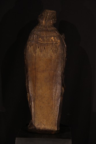 Virgin and Child in carved and lacquered limewood, France circa 1500 - 
