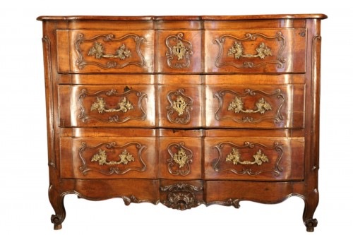 Commode dite « en arbalète » de la région d’Aix-Marseille XVIIIe siècle