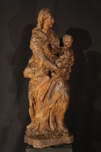 Sculpture  - 17th C Virgin and Child in carved wood. From Provence.