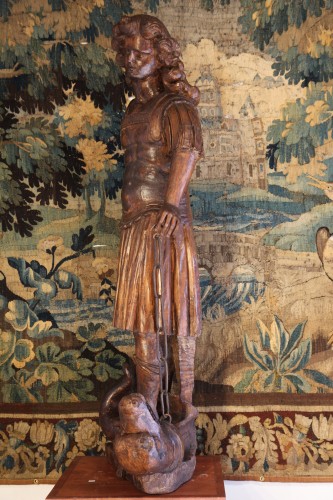Sculpture  - St George and the dragon Important carved wooden statue 17th century