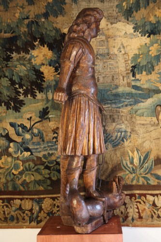 17th century - St George and the dragon Important carved wooden statue 17th century