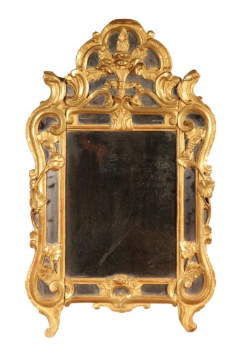 18th C gilded wooden beaded mirror known as «from Beaucaire». From Provence