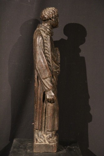 XIe au XVe siècle - Saint diacre en chêne sculpté époque fin du XVe
