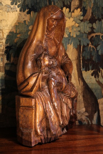 Sculpture  - Pietà in carved oak wood. Burgundy or Ile de France, 16th century