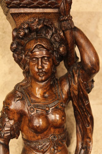 XVIIe siècle - Héraclès et Athéna, paire de cariatides en bois, Italie début XVIIe siècle