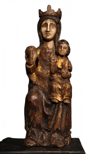 Vierge en majesté dite Sedes Sapientiae. Pyrénées XIVe-XVe siècle