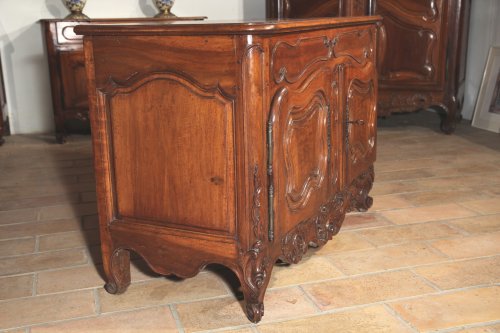 18th century - 18th C “Credence” (sideboard) from Nîmes in walnut wood