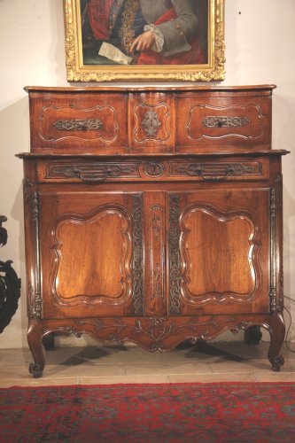 Buffet à glissants Louis XV, travail provençal d’époque XVIIIe - Mobilier Style Louis XV