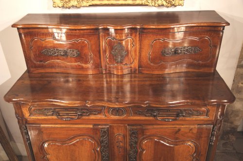 Buffet à glissants Louis XV, travail provençal d’époque XVIIIe - Chatelan Antiquités