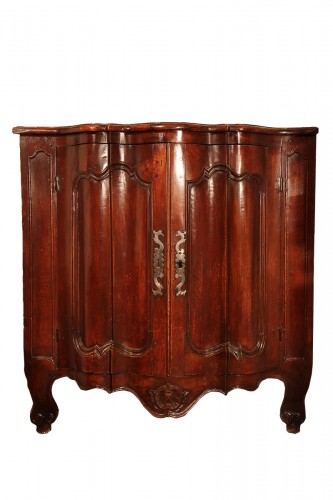 Early 18th C low “encoignure” (corner cupboard)