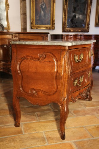 Commode sauteuse, travail provençal d’époque XVIIIe - Chatelan Antiquités