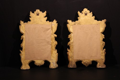 Ensemble de 3 petits miroirs en bois sculpté, doré et polychrome.Italie époque XVIIIe - Chatelan Antiquités