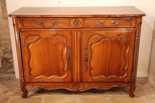 18th C Important buffet (sideboard) from Marseille in walnut wood. - 