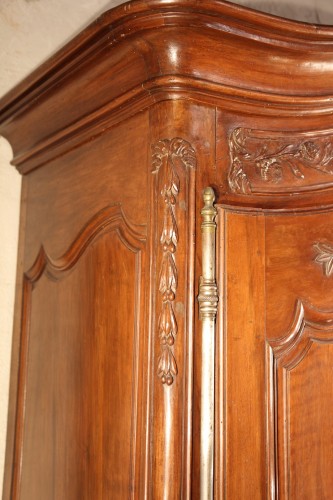 XVIIIe siècle - Armoire provençale de mariage, 2e moitié du XVIIIe siècle