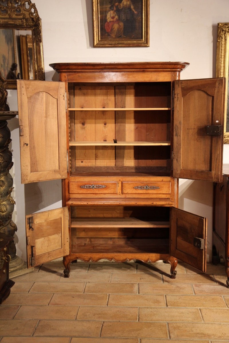 Small Cabinet Comprising 4 Doors And 2 Drawers In Blond Walnut