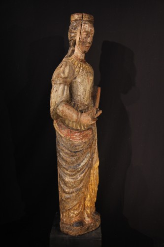 Sculpture  - Ste Catherine of Alexandria. Early 16th C statue from France.