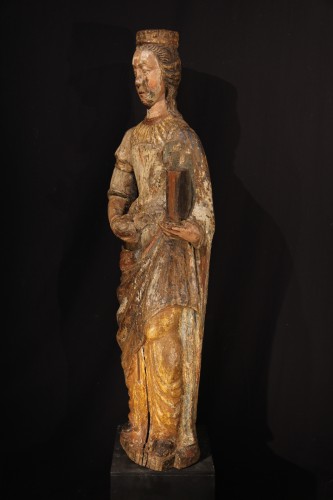 Ste Catherine of Alexandria. Early 16th C statue from France. - 