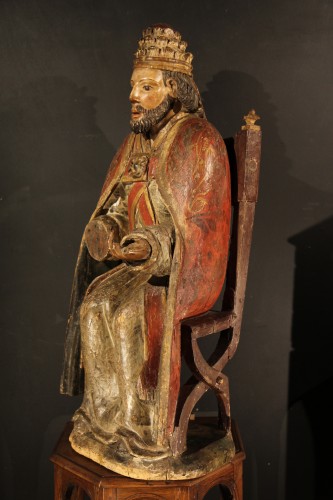 Sculpture  - Saint Peter as Supreme Pontiff. Late 16th C statue from Northern France.