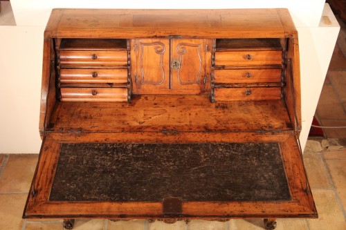 Furniture  - 18th C “Commode à portes” forming writing desk. In cherry wood. Languedoc.