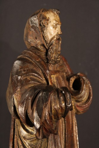 Sculpture  - St Antony the Great - Walnut wood with traces of gilding and polychromies.