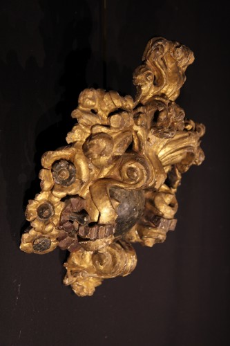 Objet de décoration  - Paire de motifs ornementaux en bois sculpté et doré, Baroque espagnol du XVIIe