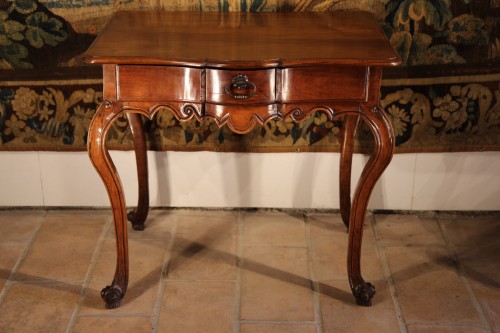 Table d’apparat Louis XV en bois de merisier -  Travail languedocien du XVIIIe siècle - Mobilier Style Louis XV