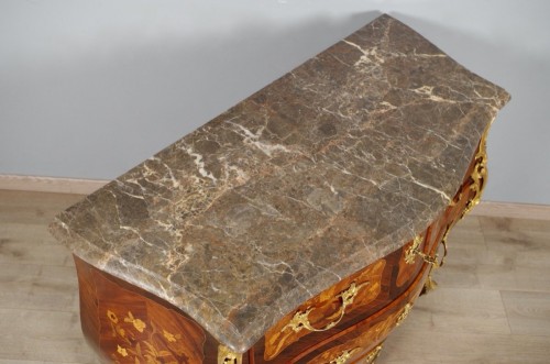 Antiquités - Commode Napoléon III en marqueterie bronzes dorés
