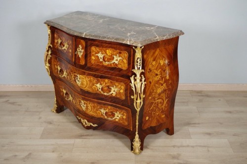 Antiquités - Napoleon III chest of drawers in gilded bronze marquetry