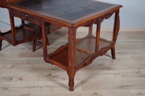 Double-sided walnut desk circa 1900 - Furniture Style Art nouveau