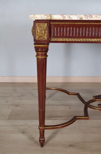 Mobilier Table & Guéridon - Table de milieu signée L.Rosnay