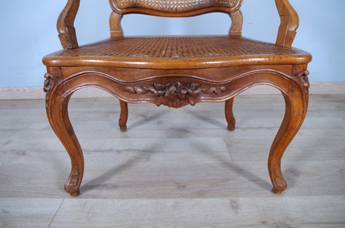 Fauteuil époque Louis XV estampillé Nogaret - Antiquités Saint Jean