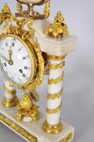 Louis XVI period clock - Louis XVI