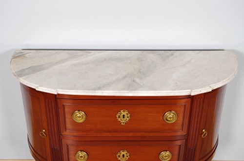 Mobilier Commode - Commode époque Louis XVI estampillée Roussel