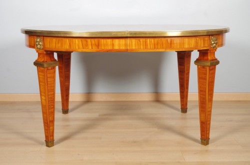 Table de salle à manger vers 1880 - Mobilier Style 