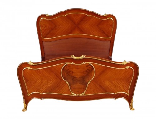 Lit en acajou, citronnier et bronze doré vers 1880 signé Rinck