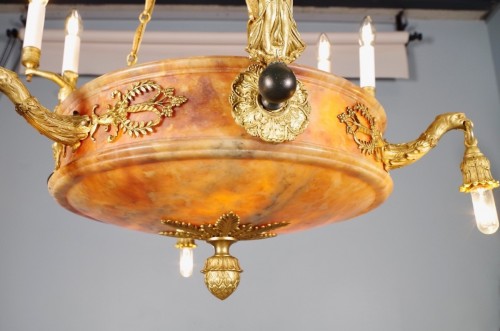 Art nouveau - Lustre en bronze doré et albâtre