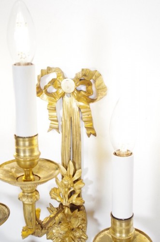 Antiquités - Paire d'appliquesVers 1880