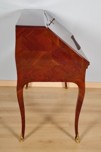 Louis XV - Bureau à pente époque Louis XV