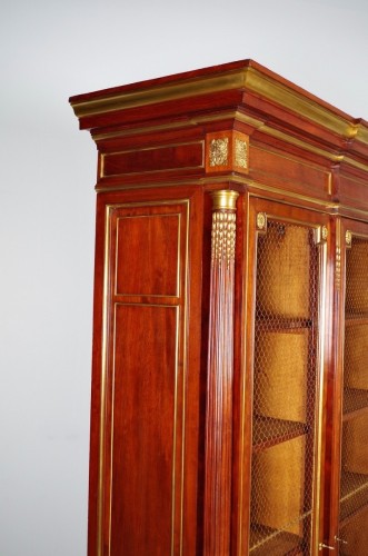 Art nouveau - Bibliothèque en acajou vers 1880