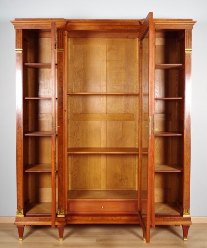 Mobilier Bibliothéque, vitrine - Bibliothèque en acajou, loupe d'amboine et bronze doré vers 1900